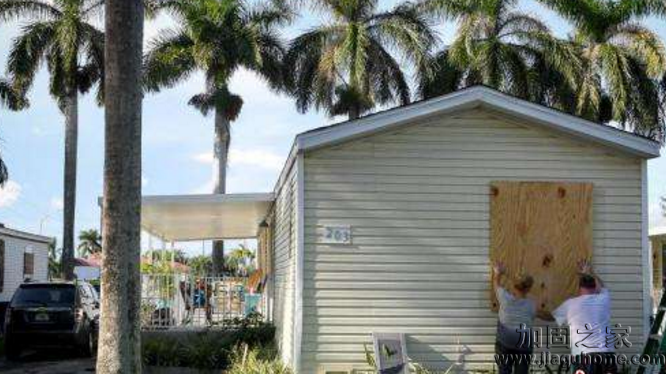 你還在加固窗戶，人家已經(jīng)做結(jié)構(gòu)加固對(duì)抗臺(tái)風(fēng)了