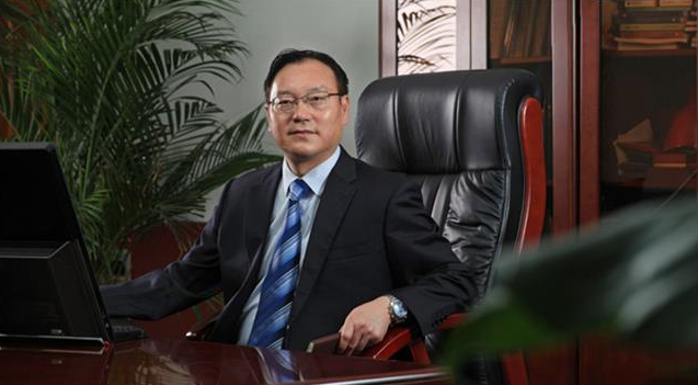 四川省建科院院長(zhǎng)王德華作為封面人物登上《工程建設(shè)標(biāo)準(zhǔn)化》雜志并接受人物專(zhuān)訪(fǎng)