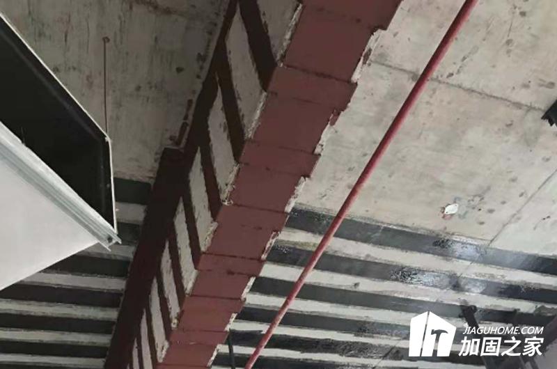 粘鋼加固工程的造價預(yù)算是多少？