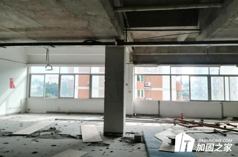 什么原因?qū)е屡f房屋要做加固?