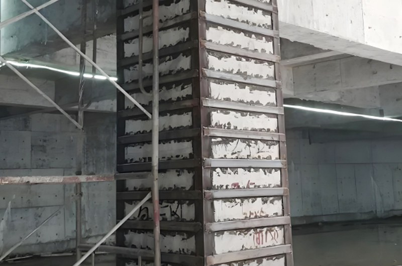 承重柱加固