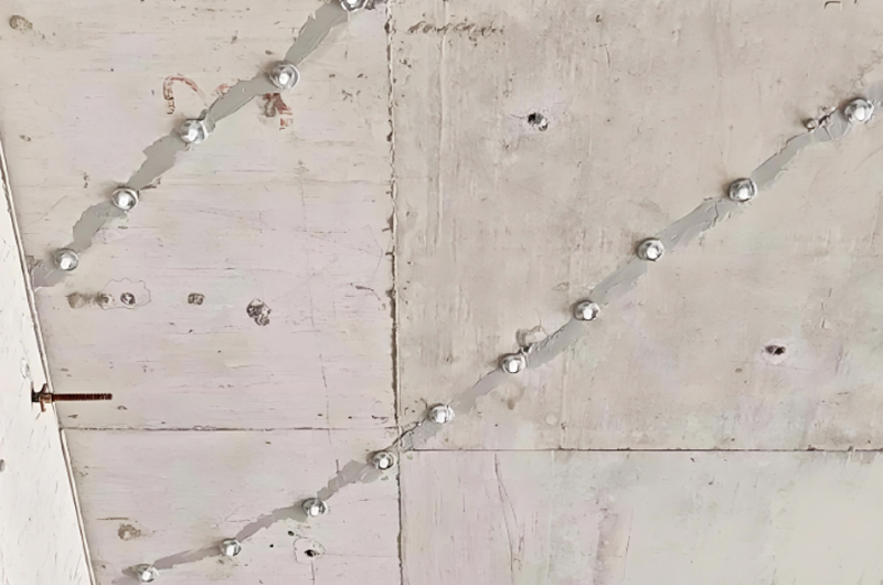 混凝土樓板開(kāi)裂原因及處理方法